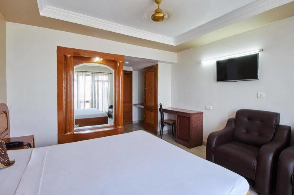 קניאקומרי Hotel Sun World מראה חיצוני תמונה