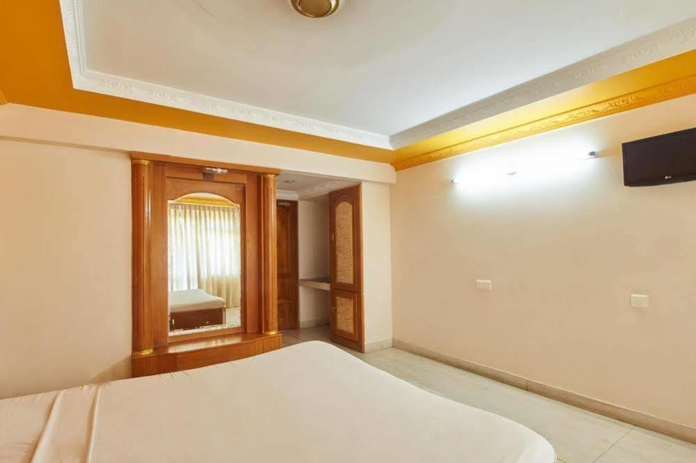 קניאקומרי Hotel Sun World מראה חיצוני תמונה